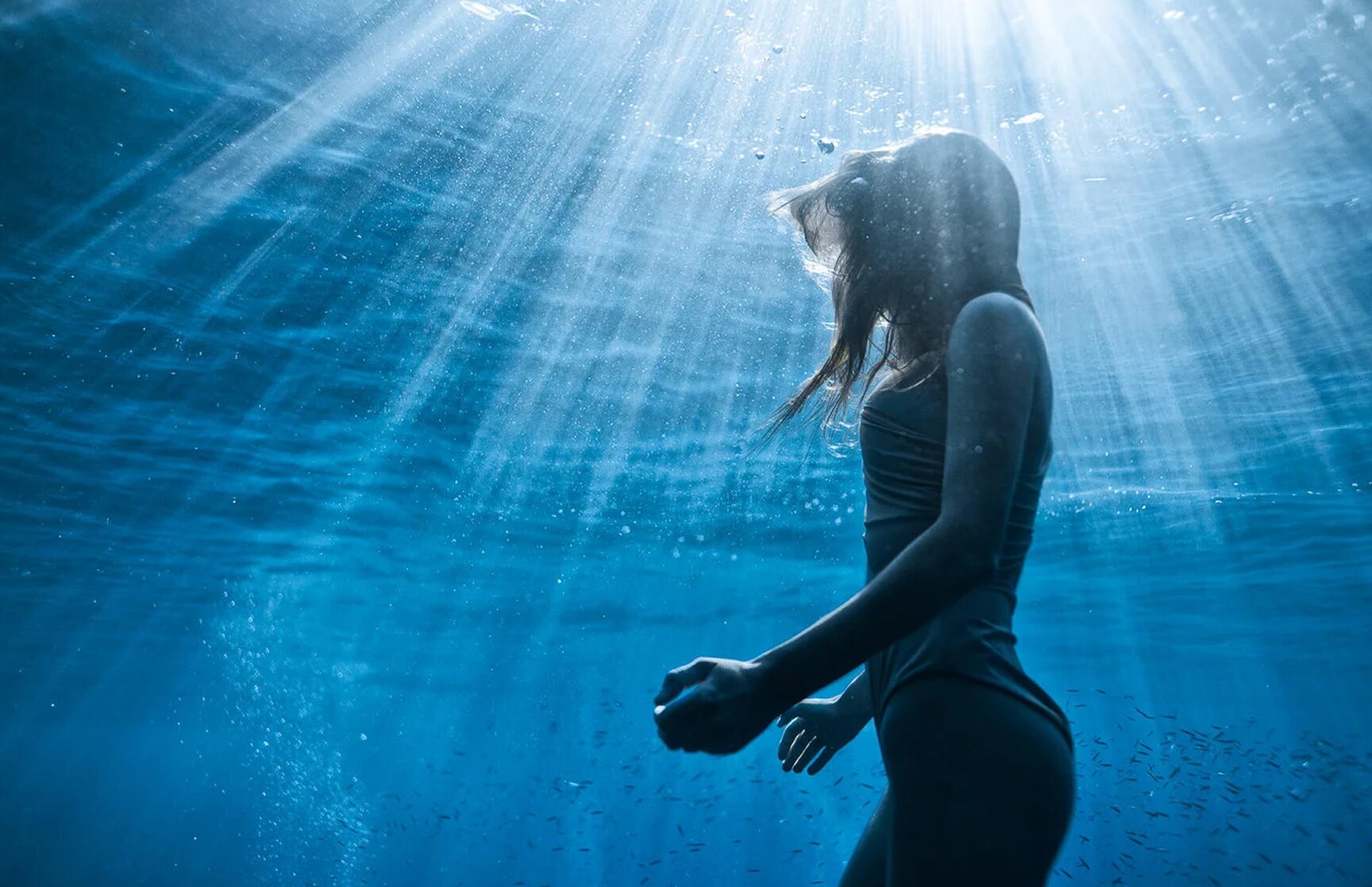 Freediver underwater in Dahab